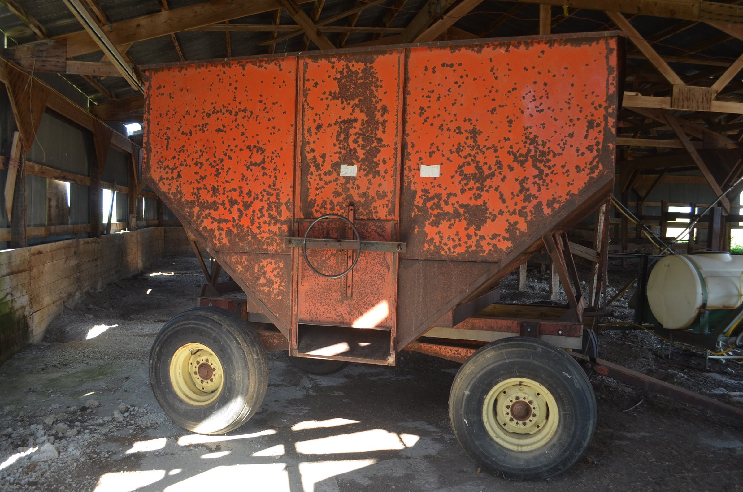 Property photo 37 - FARM EQUIPMENT AUCTION IN PAULDING COUNTY, OHIO